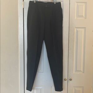 Haggar Dress Pants With Sharp Creases Size 32x32 In Black